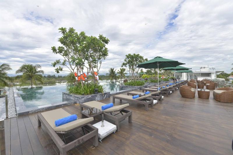 Cocoland River Beach Resort & Spa image