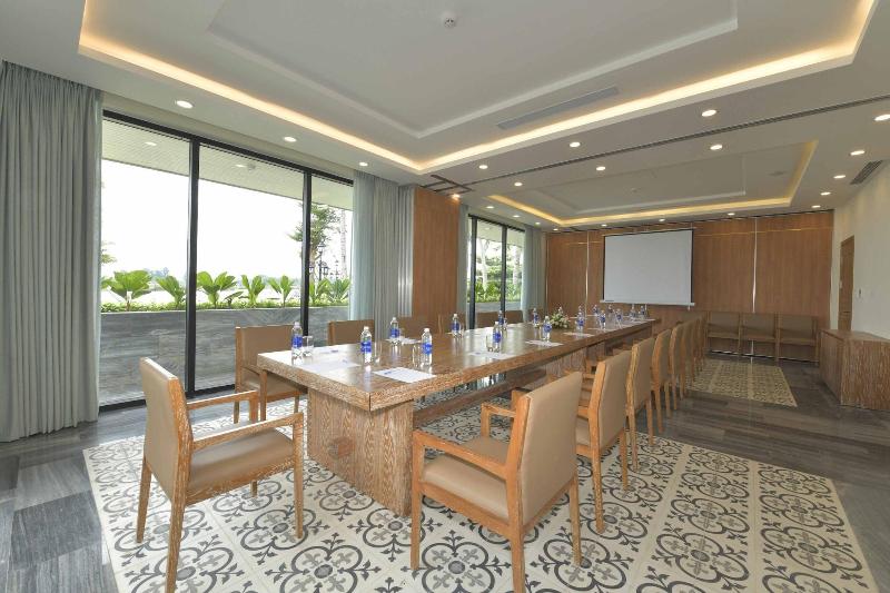 Cocoland River Beach Resort & Spa image
