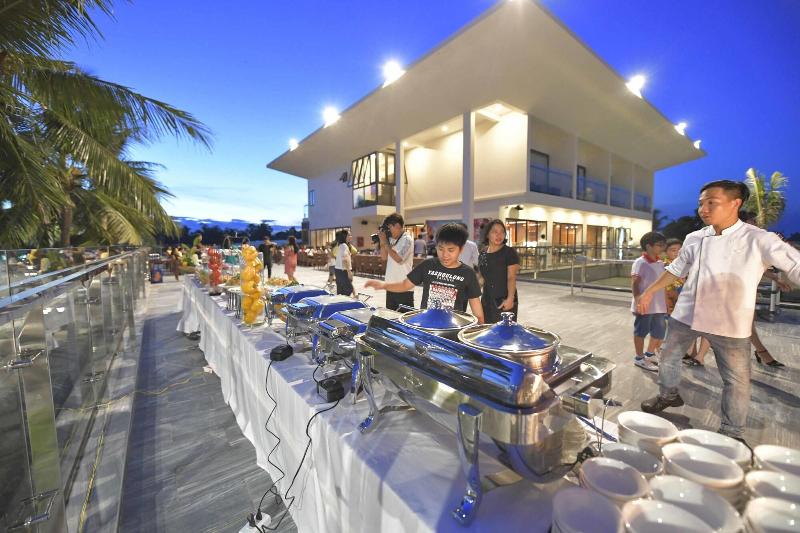 Cocoland River Beach Resort & Spa image