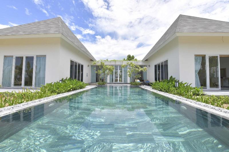 Cocoland River Beach Resort & Spa image