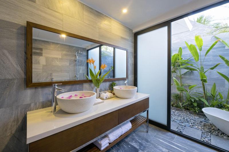 Cocoland River Beach Resort & Spa image