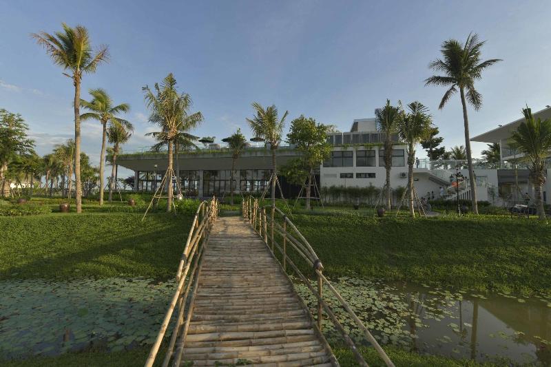 Cocoland River Beach Resort & Spa image