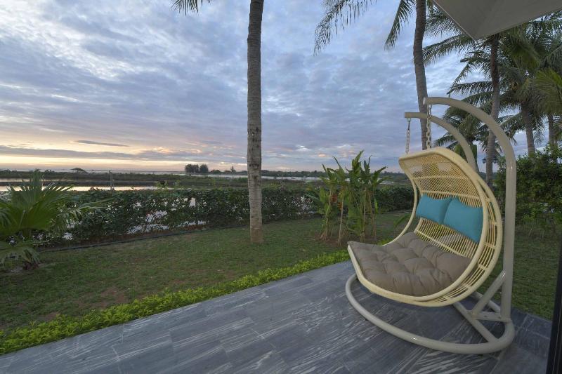 Cocoland River Beach Resort & Spa image