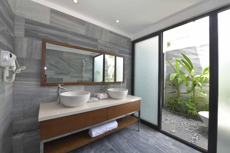 Cocoland River Beach Resort & Spa image
