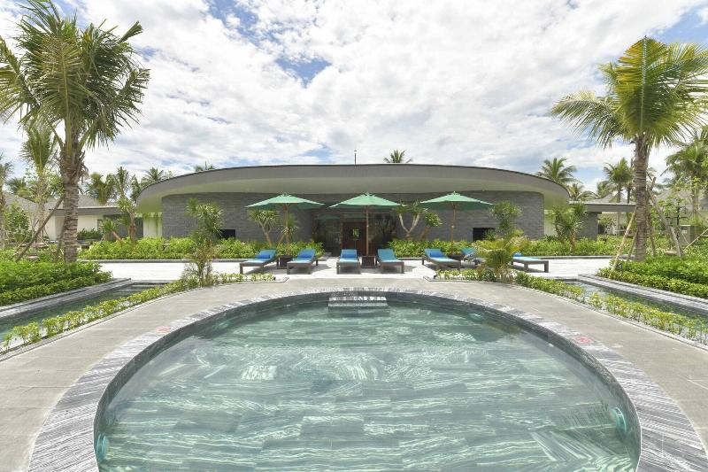 Cocoland River Beach Resort & Spa image