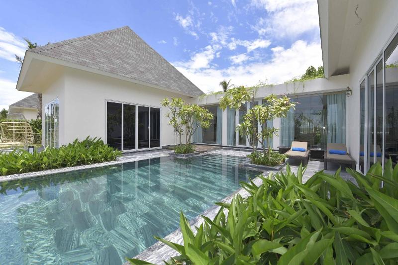 Cocoland River Beach Resort & Spa image