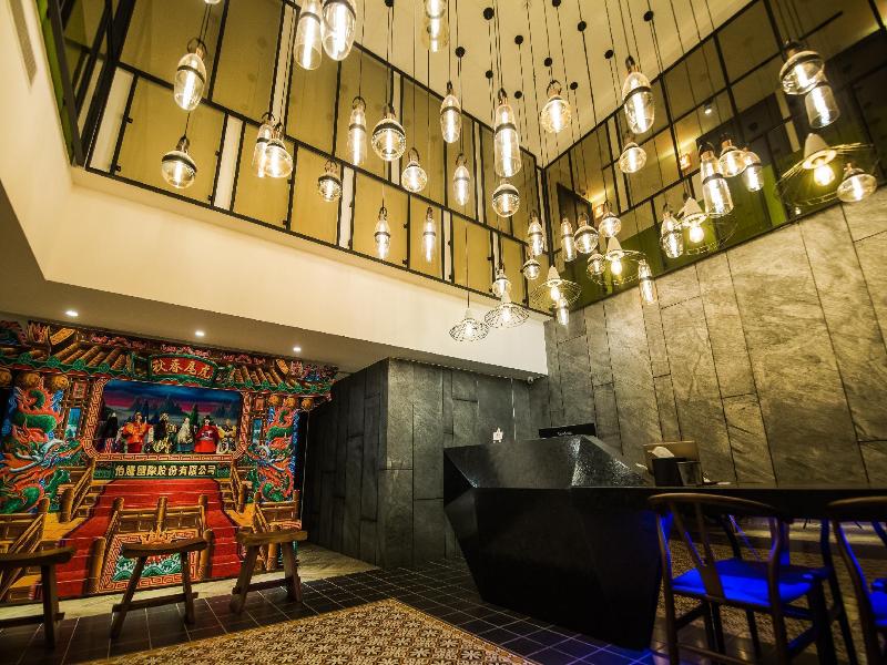 Huwei Hotel image