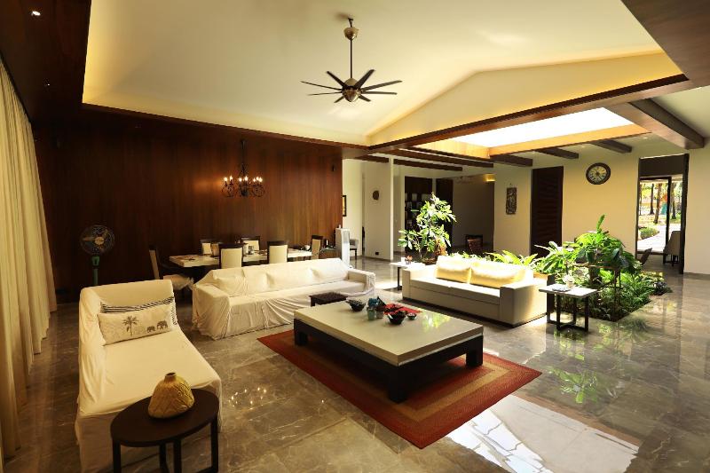 Blue Ocean Resort & Spa image 1