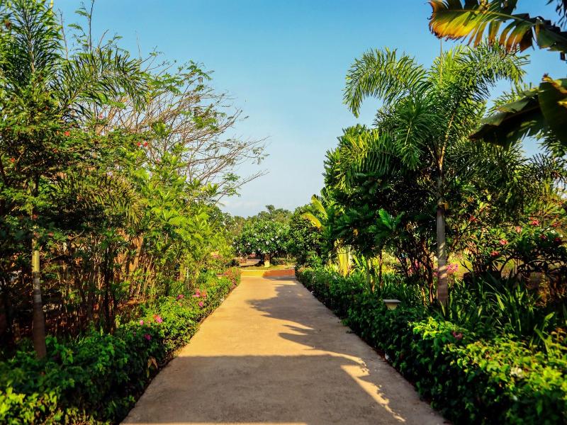 Blue Ocean Resort & Spa