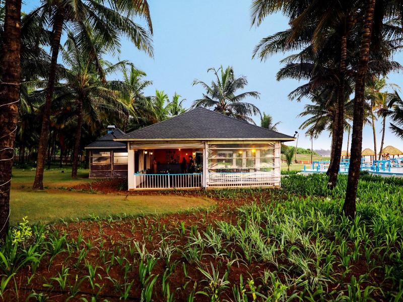 Blue Ocean Resort & Spa