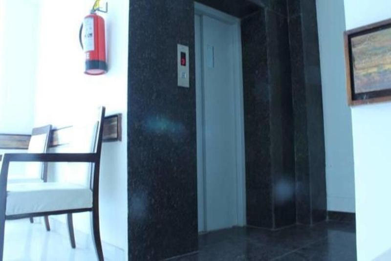 Hotel Opulence