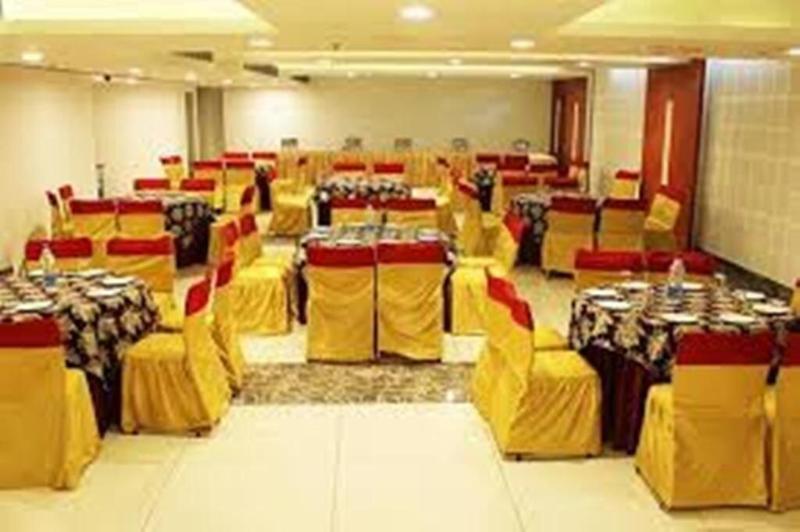 Hotel Opulence