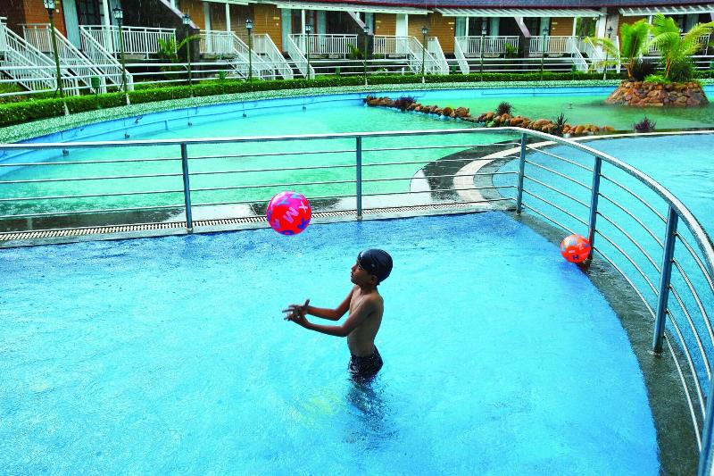 Wetzlar Resorts And Hotels image