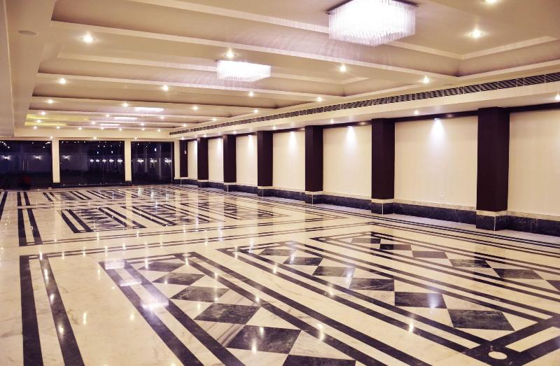 Royal Windsor Hotel