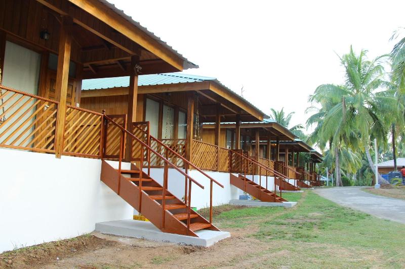 Rainforest Resort