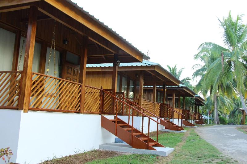 Rainforest Resort — general view