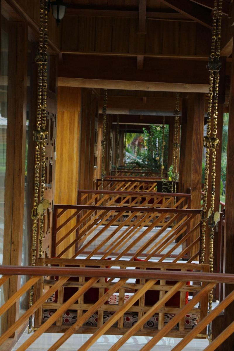 Rainforest Resort