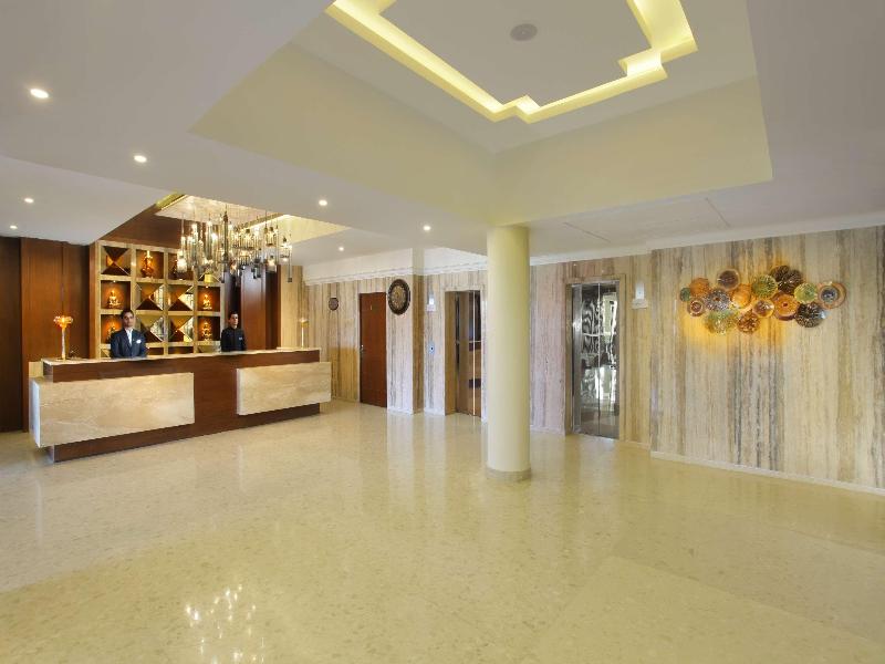 Rs Sarovar Portico image