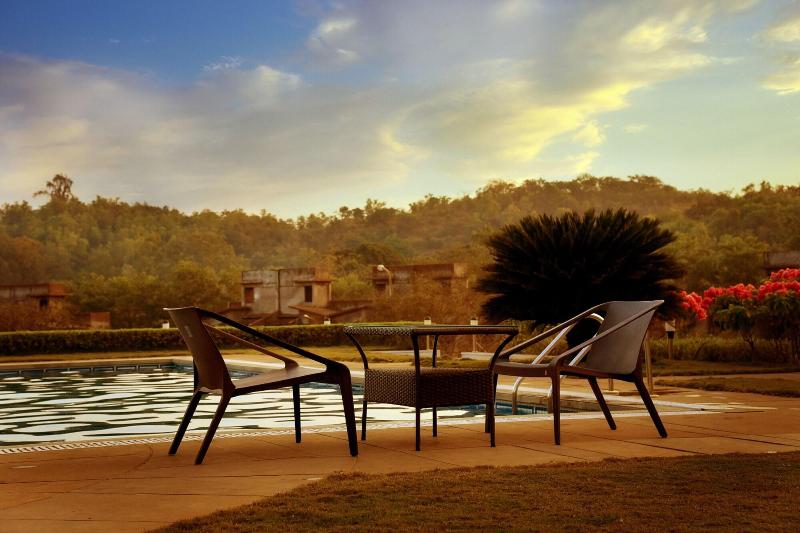 Hotel Sadhana Executive image