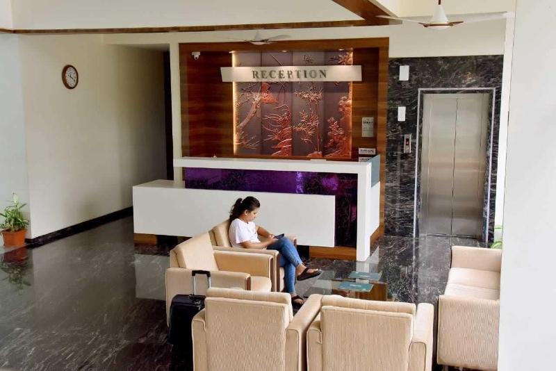 Hotel Sadhana Executive image