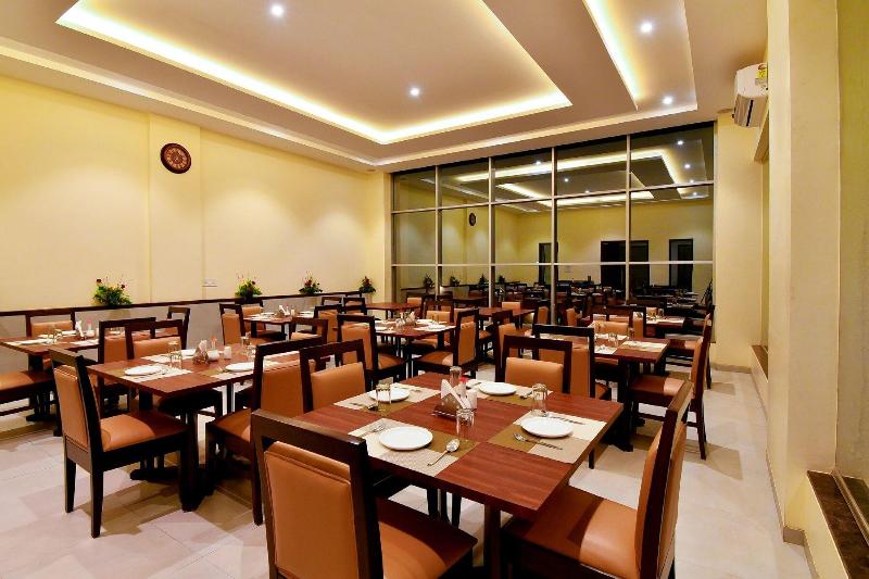 Hotel Sadhana Executive image