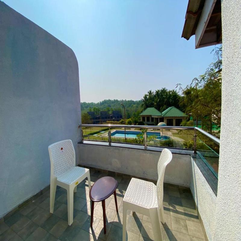 Hotel Sadhana Executive image
