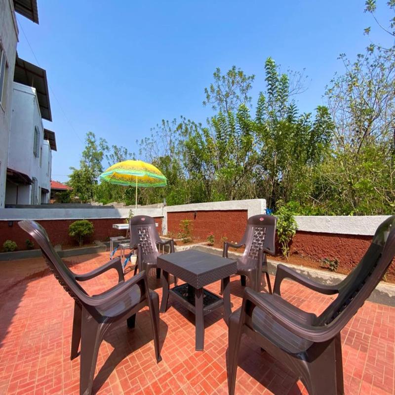 Hotel Sadhana Executive image