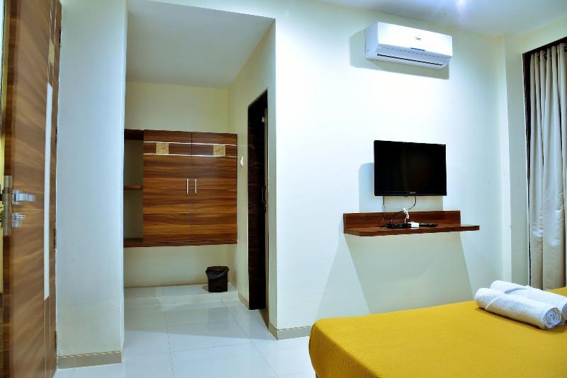 Hotel Sadhana Executive image