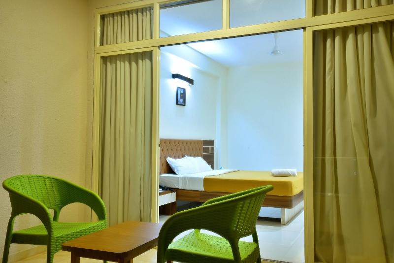 Hotel Sadhana Executive image