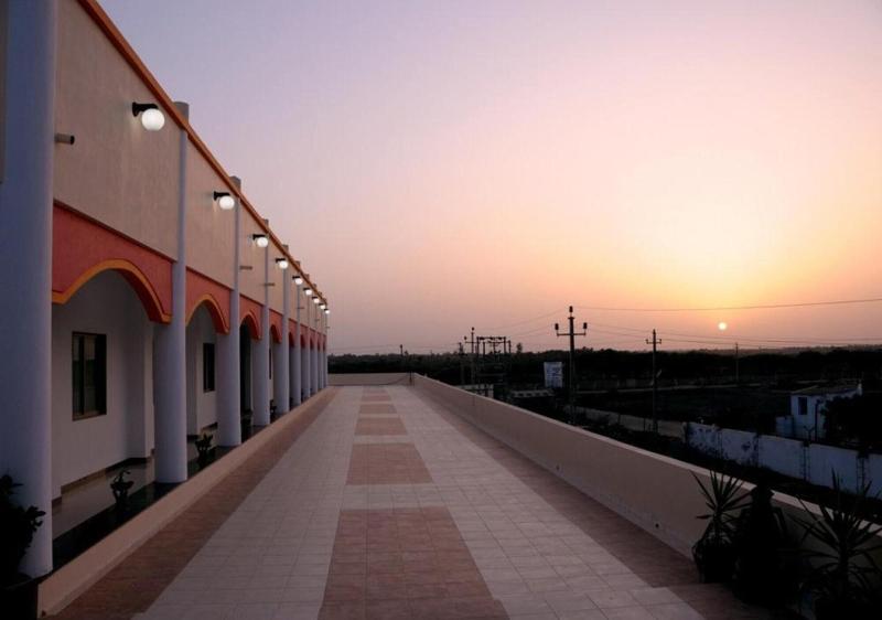 Hotel Surbhi image