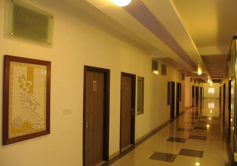 Hotel Surbhi image