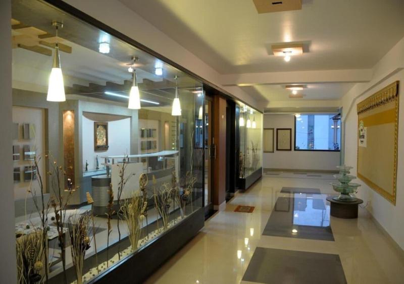 Hotel Surbhi image