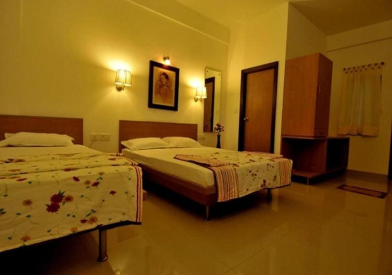 Hotel Surbhi image