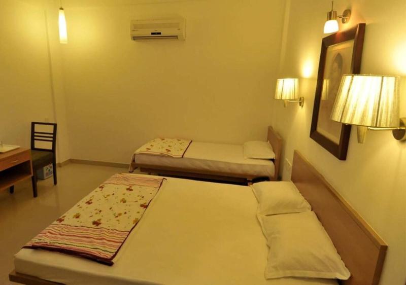 Hotel Surbhi image