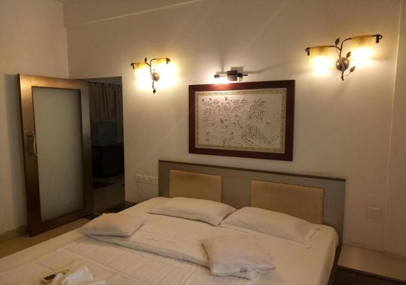 Hotel Surbhi image