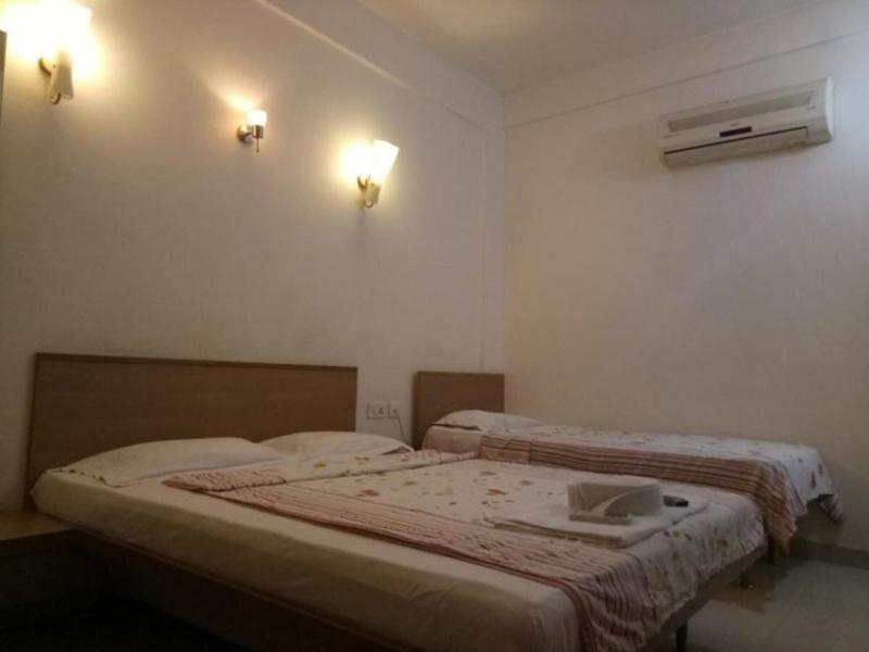 Hotel Surbhi image