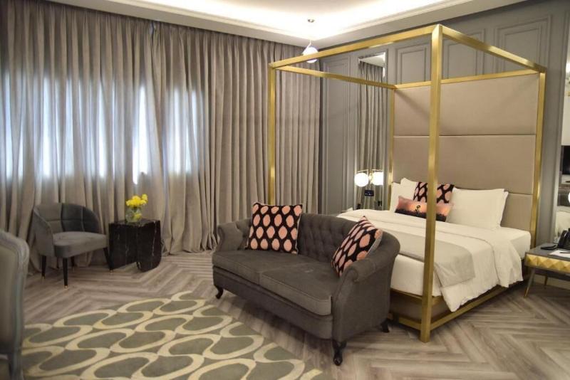 Nishat Hotel Johar Town image