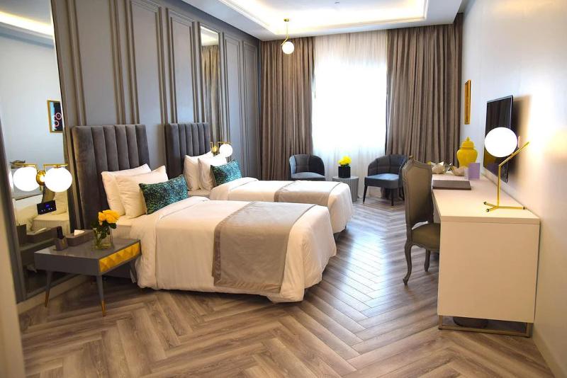 Nishat Hotel Johar Town image