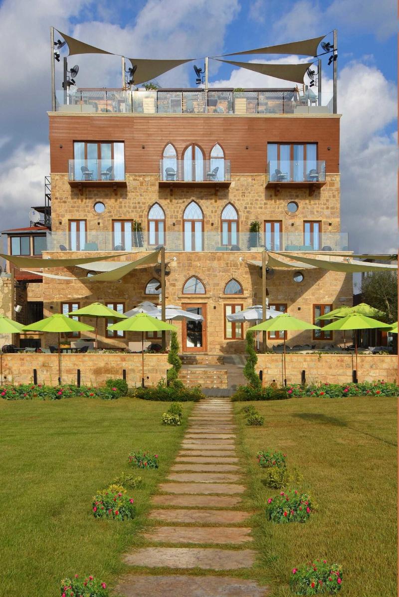 El Boutique Hotel image