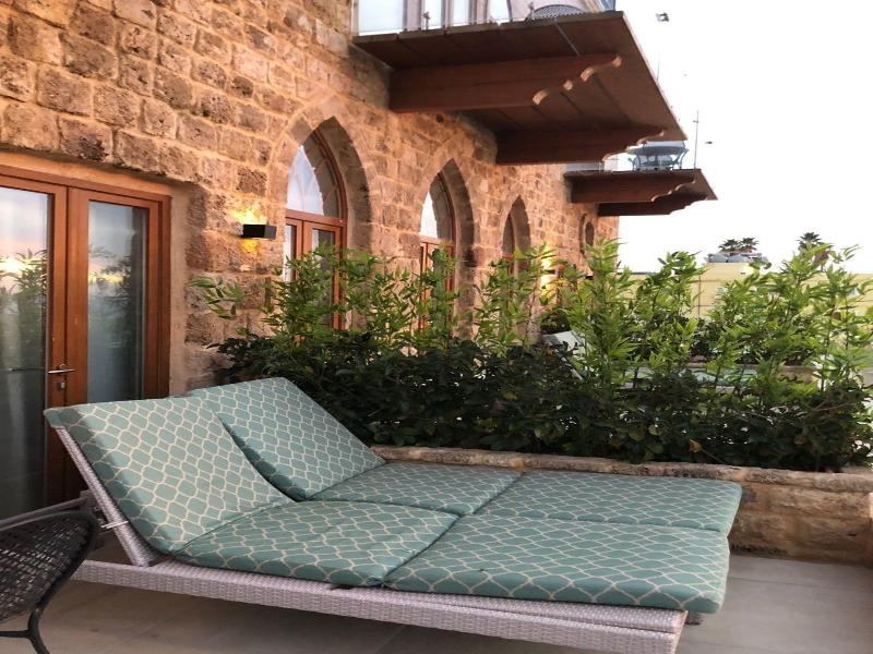 El Boutique Hotel image