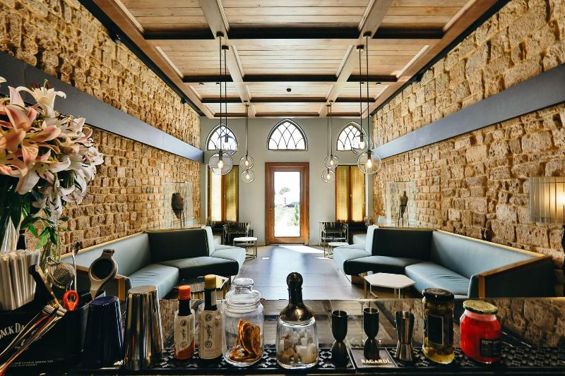 El Boutique Hotel image