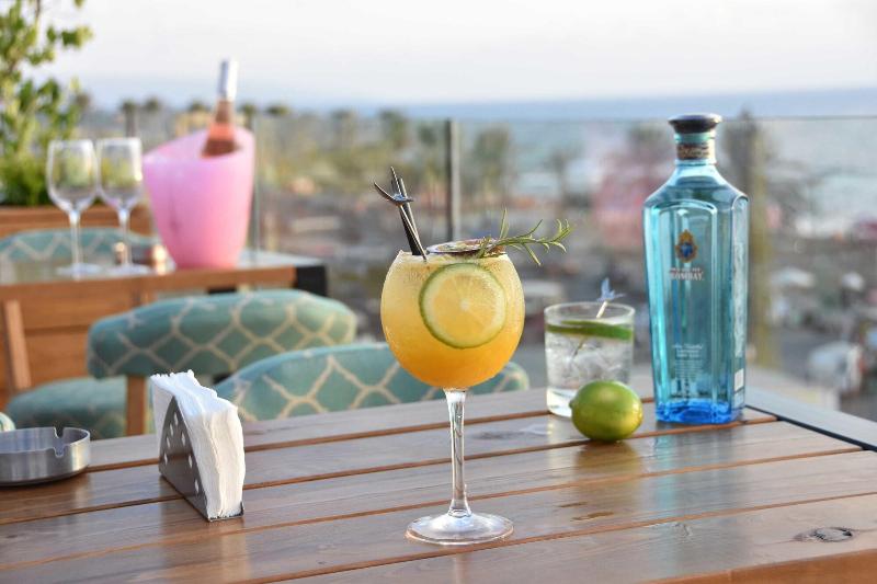 El Boutique Hotel image