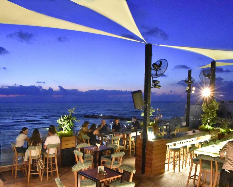 El Boutique Hotel image
