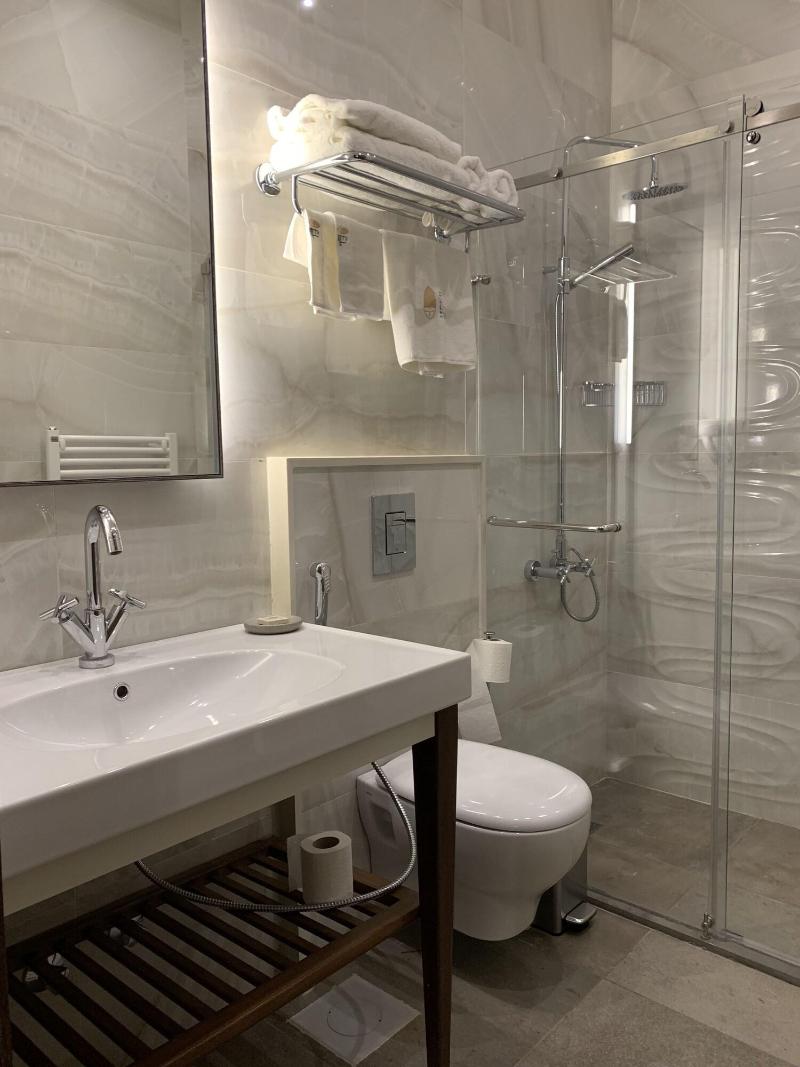El Boutique Hotel image