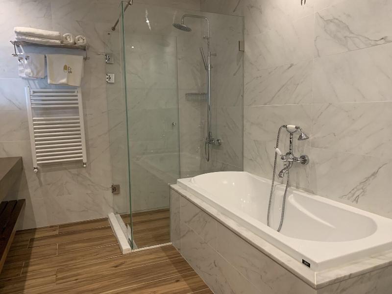 El Boutique Hotel image