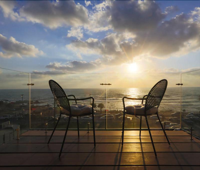 El Boutique Hotel image