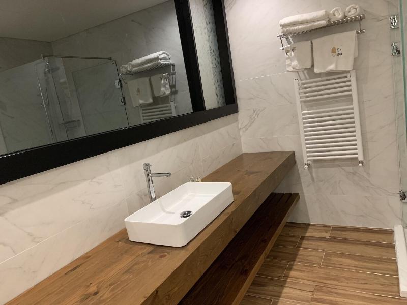 El Boutique Hotel image