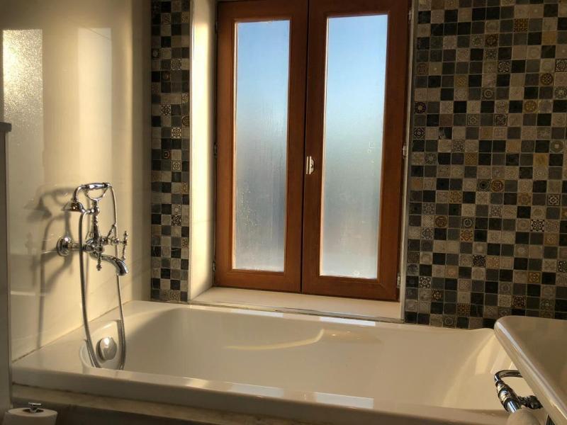 El Boutique Hotel image