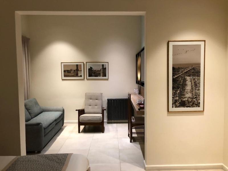 El Boutique Hotel image