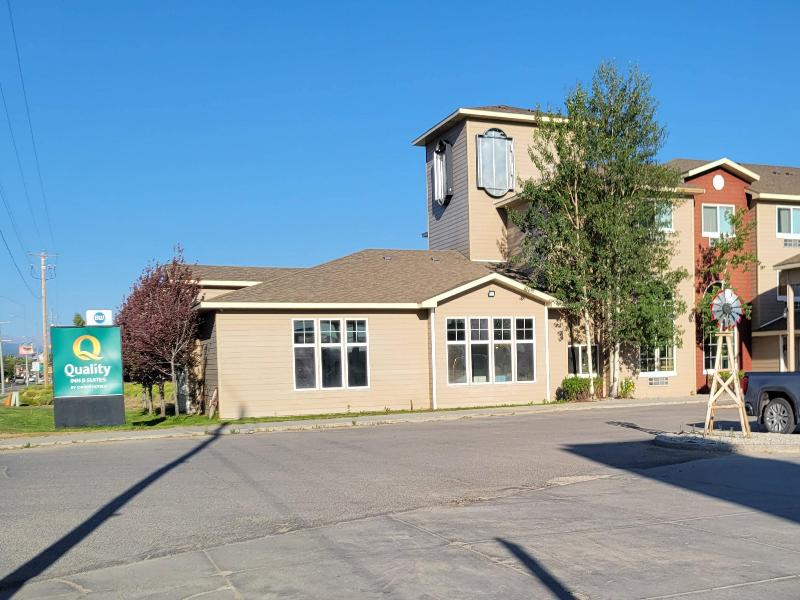 Quality Inn & Suites Pinedale image